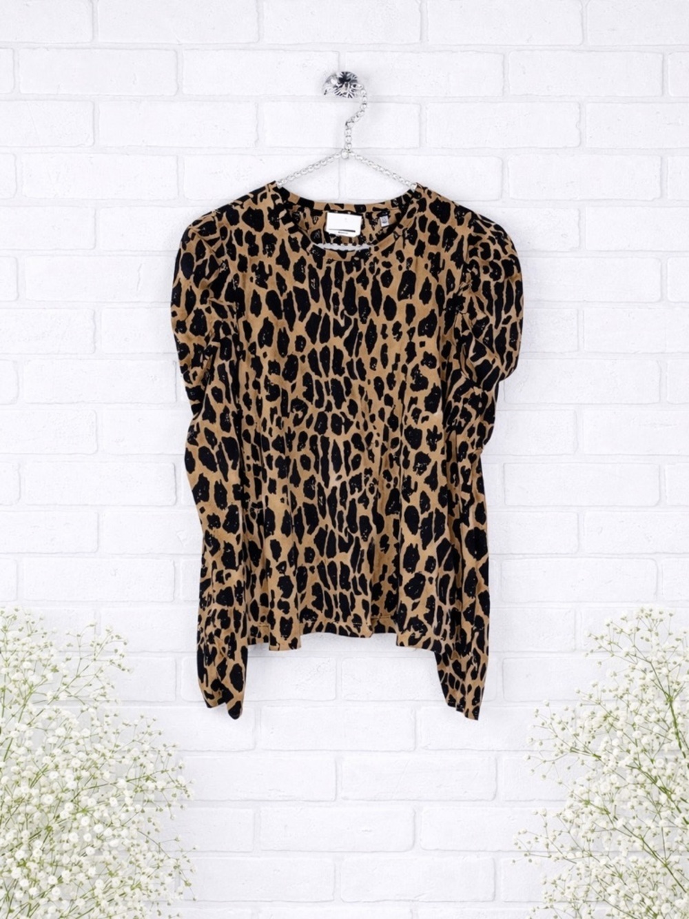 7 For All Mankind Leopard Print Puff Shoulder Long Sleeve Tee Size S